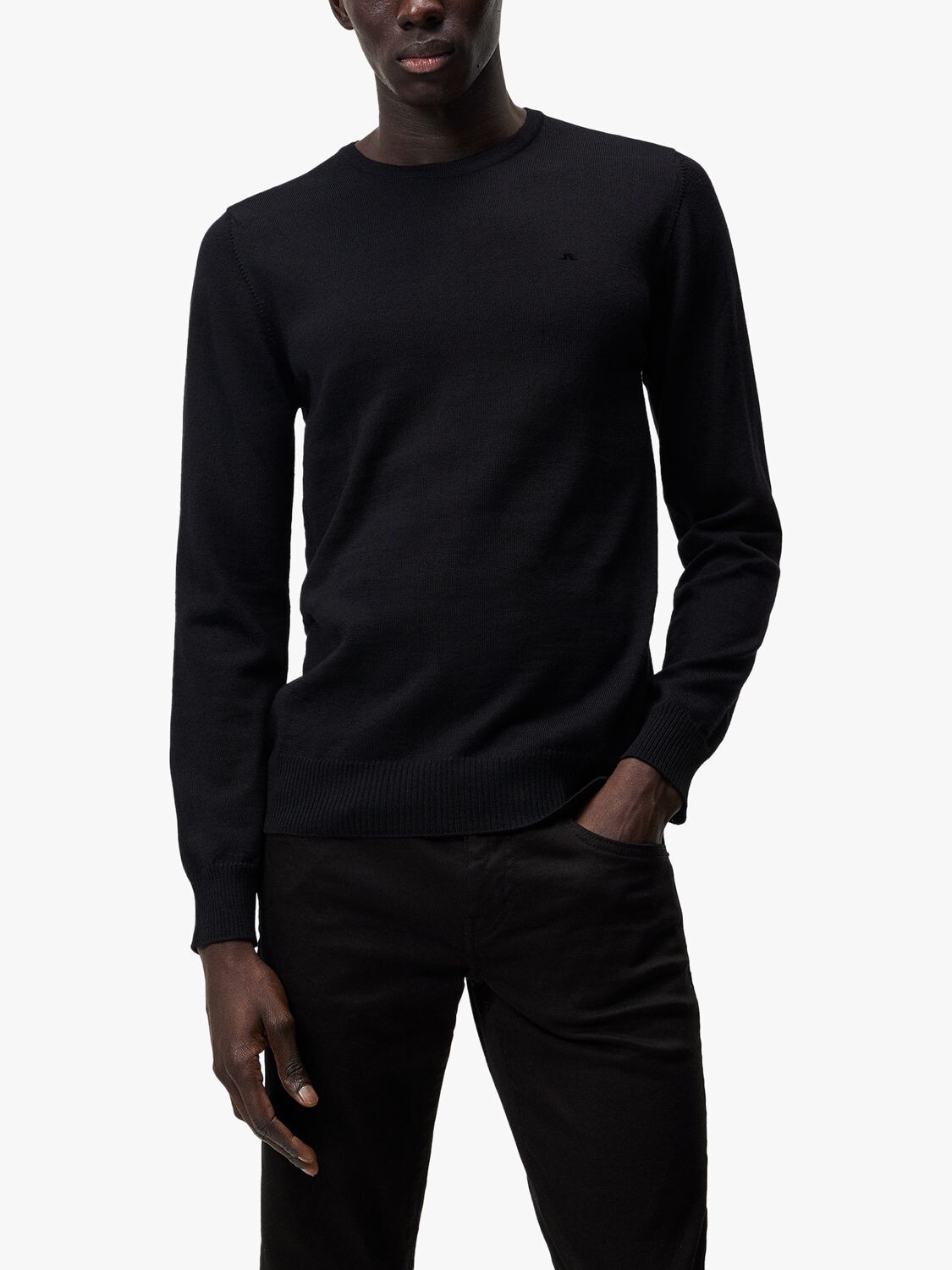 Джемпер с круглым вырезом Lyle из мериносовой шерсти J.Lindeberg, черный
Джемпер с круглым вырезом Lyle из мериносовой шерсти J.Lindeberg, черный