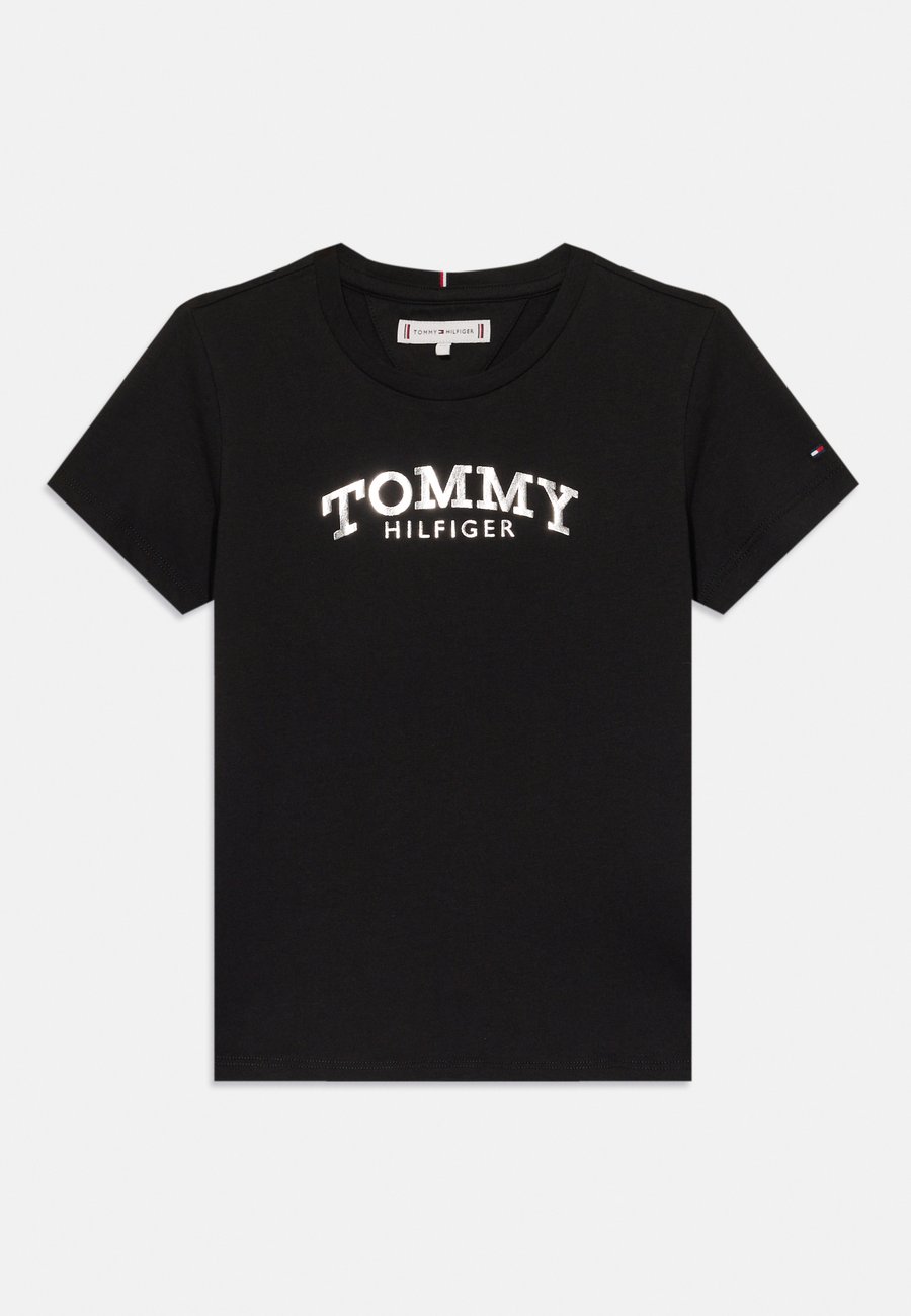 Футболка Tommy Hilfiger METALLIC LOGO SLIM CREW NECK T-SHIRT, Black, Черный, Футболка Tommy Hilfiger METALLIC LOGO SLIM CREW NECK T-SHIRT, Black
Футболка Tommy Hilfiger METALLIC LOGO SLIM CREW NECK T-SHIRT, Black, Черный, Футболка Tommy Hilfiger METALLIC LOGO SLIM CREW NECK T-SHIRT, Black