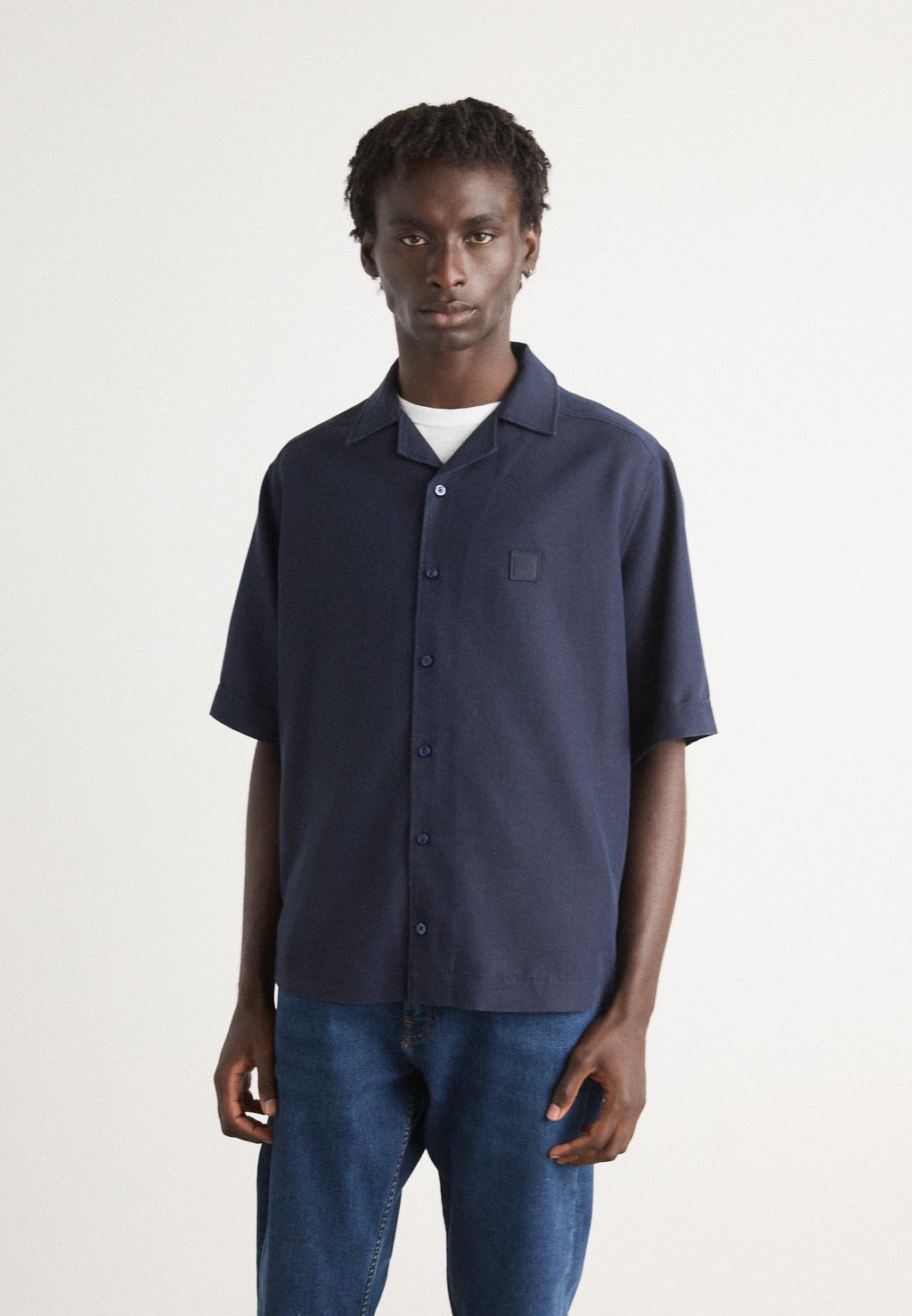 Рубашка LAPISY BOSS, темно-синий
Рубашка LAPISY BOSS, темно-синий