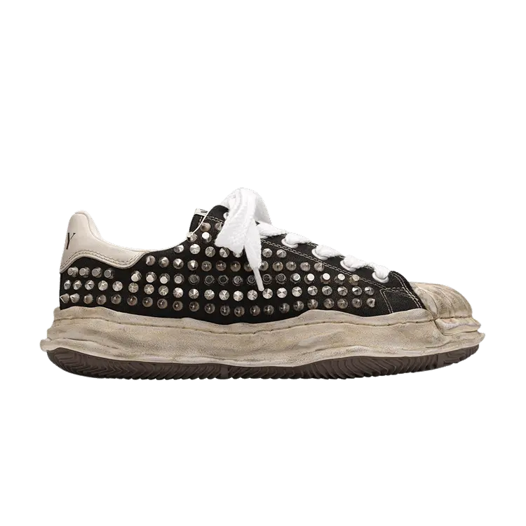Кроссовки Maison Mihara Yasuhiro Blakey OG Sole Studded Canvas Low 'Black White', черный
Кроссовки Maison Mihara Yasuhiro Blakey OG Sole Studded Canvas Low 'Black White', черный