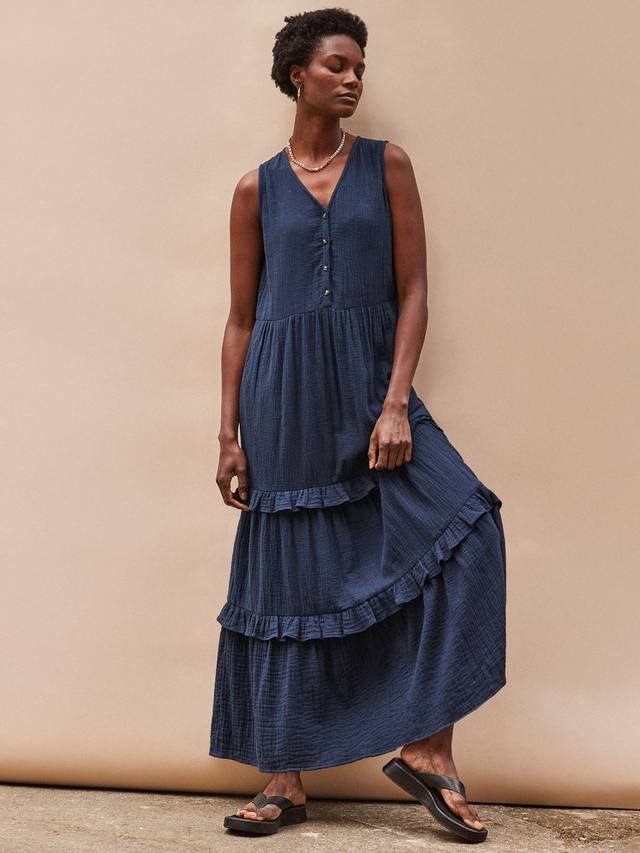 Хлопковое бесшовное платье миди с V-образным вырезом для миниатюрных размеров Ro&Zo
Хлопковое бесшовное платье миди с V-образным вырезом для миниатюрных размеров Ro&Zo