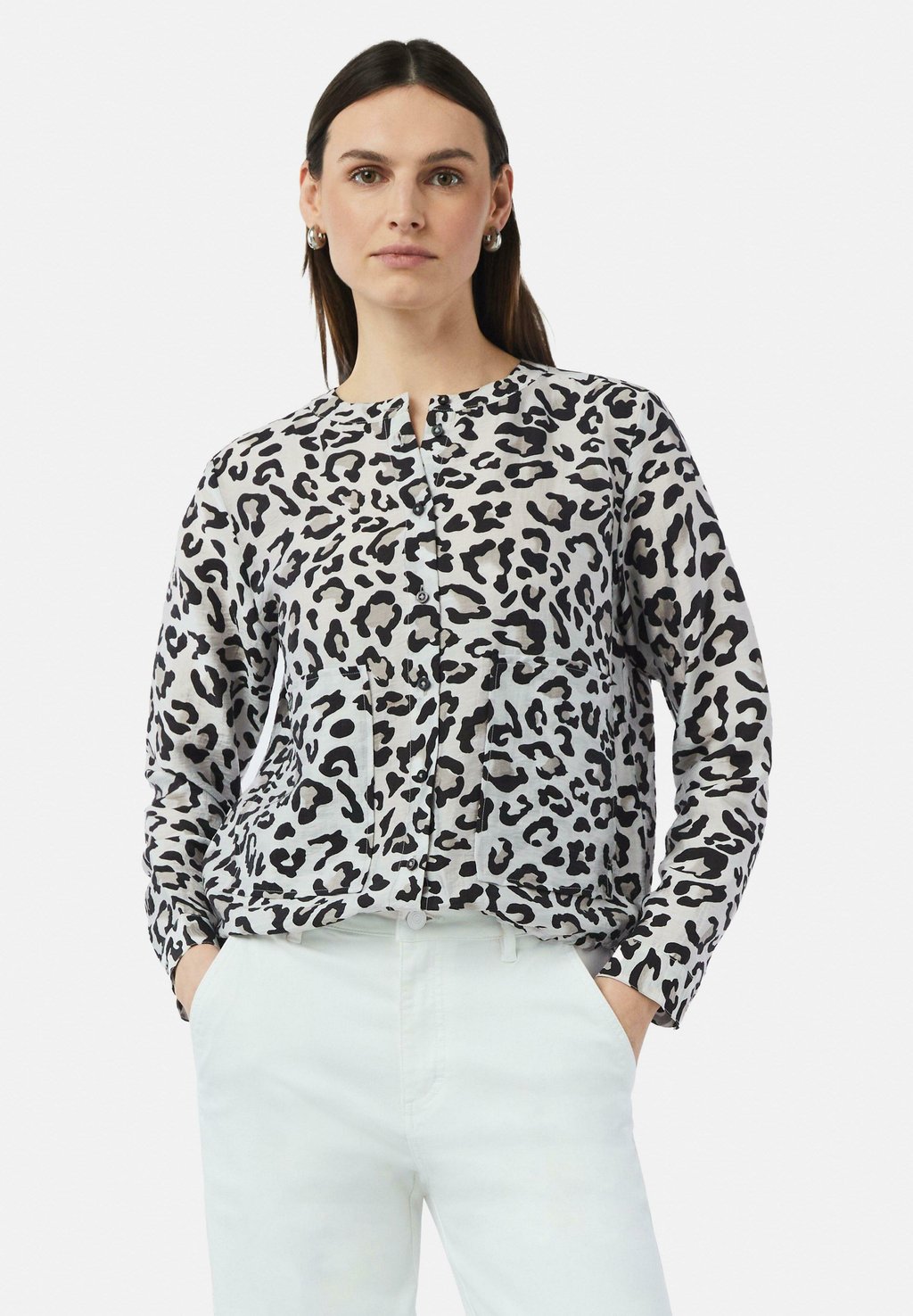 Блуза LEICHTE comma casual identity, светло-серый
Блуза LEICHTE comma casual identity, светло-серый