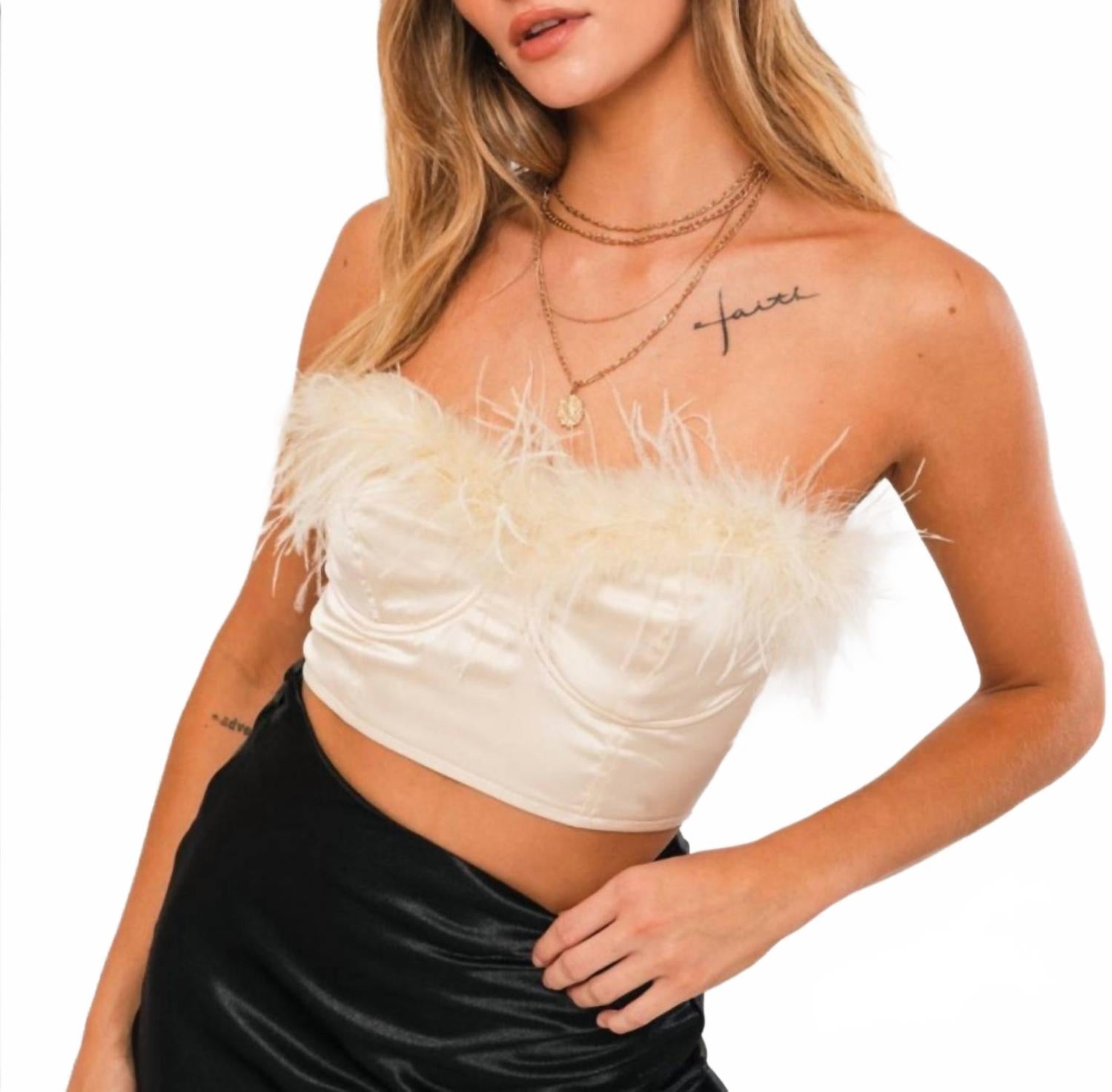 Топ Autumn Enchantress цвета слоновой кости LE LIS
Топ Autumn Enchantress цвета слоновой кости LE LIS