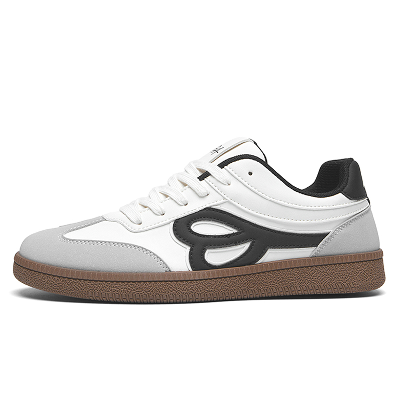 Низкие мужские кроссовки KOMETA.A, Vibrant Black 
Низкие мужские кроссовки KOMETA.A, Vibrant Black