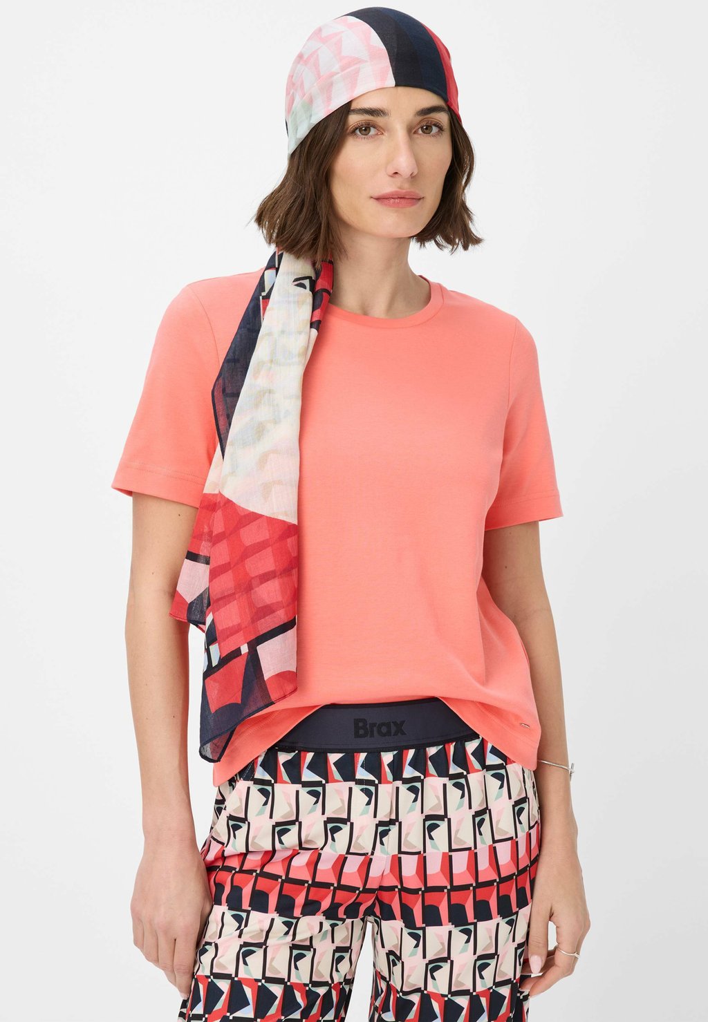 Базовая футболка STYLE CIRA BRAX, красный
Базовая футболка STYLE CIRA BRAX, красный