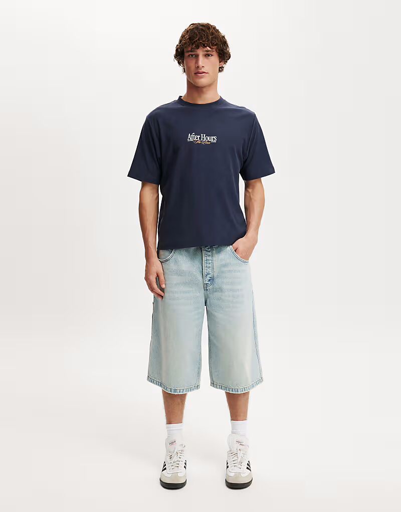 Футболка с принтом Cotton:On, укороченная, темно-синего цвета/для вечерних часов
Футболка с принтом Cotton:On, укороченная, темно-синего цвета/для вечерних часов