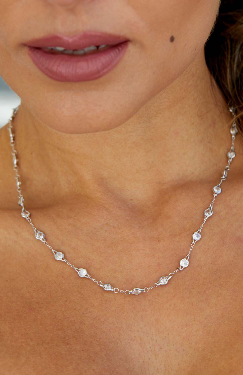 Ожерелье Vermeil By The Yard Neck 18" Savvy Cie Jewels, белый
Ожерелье Vermeil By The Yard Neck 18" Savvy Cie Jewels, белый