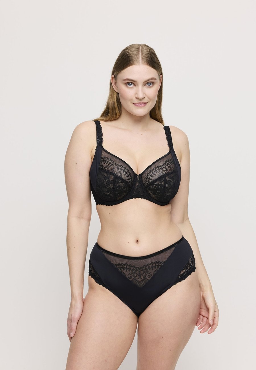 Бюстгальтер PrimaDonna SHIMLA FULL CUP, Black
Бюстгальтер PrimaDonna SHIMLA FULL CUP, Black