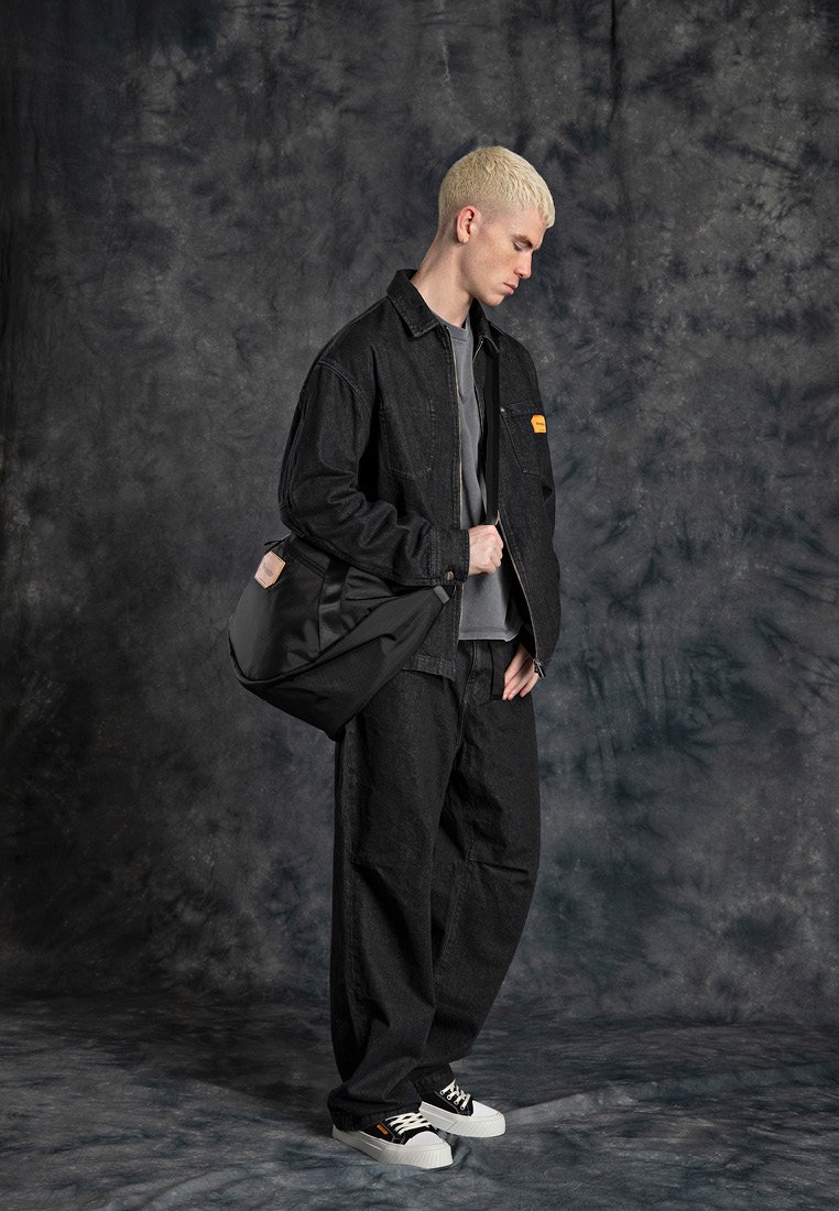 Блуза Replay Inc. FOUNDER ZIP UNISEX, Black Delavé/Black Denim
Блуза Replay Inc. FOUNDER ZIP UNISEX, Black Delavé/Black Denim