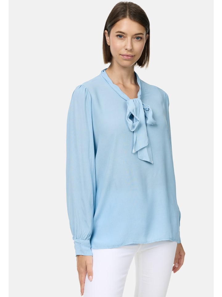 Деловая блузка светло-голубого цвета PM SELECTED
Деловая блузка светло-голубого цвета PM SELECTED