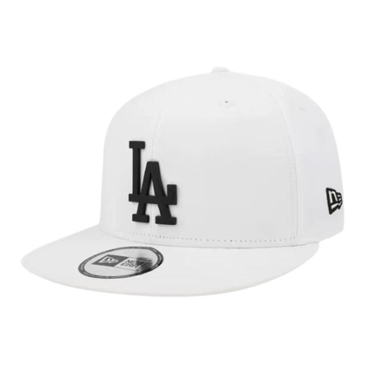 New Era Бейсболка из полиэстера унисекс белая, White
New Era Бейсболка из полиэстера унисекс белая, White