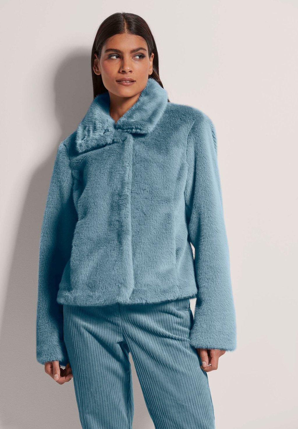 Зимняя куртка MADELEINE, синий 
Зимняя куртка MADELEINE, синий