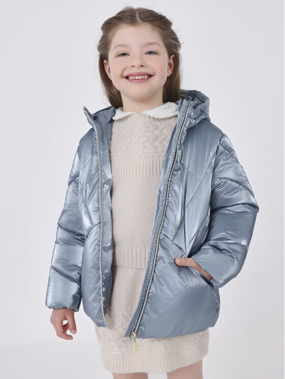 Пуховик стандартного кроя Mayoral, синий
Пуховик стандартного кроя Mayoral, синий