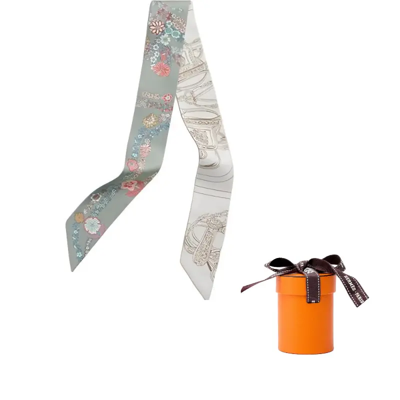 HERMES Шёлковый шарф Multicolor, Multicolor
HERMES Шёлковый шарф Multicolor, Multicolor