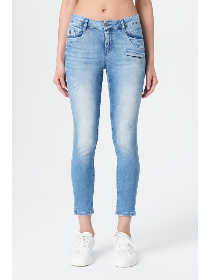 Джинсы M.O.D
Джинсы M.O.D