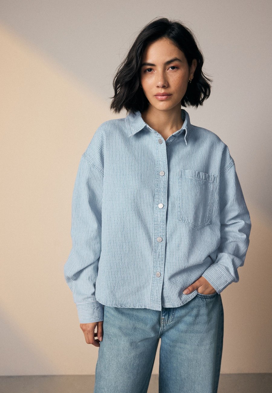 Блуза Next Button-down blouse, Mid Blue Check/Blue
Блуза Next Button-down blouse, Mid Blue Check/Blue