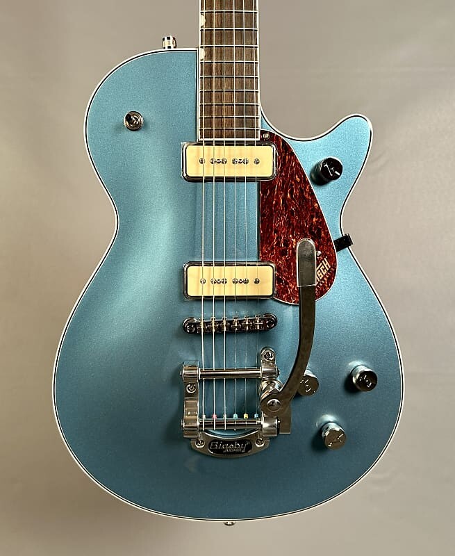 Электрогитара Gretsch G5210T-P90 Electromatic Jet - Mako Blue
Электрогитара Gretsch G5210T-P90 Electromatic Jet - Mako Blue
