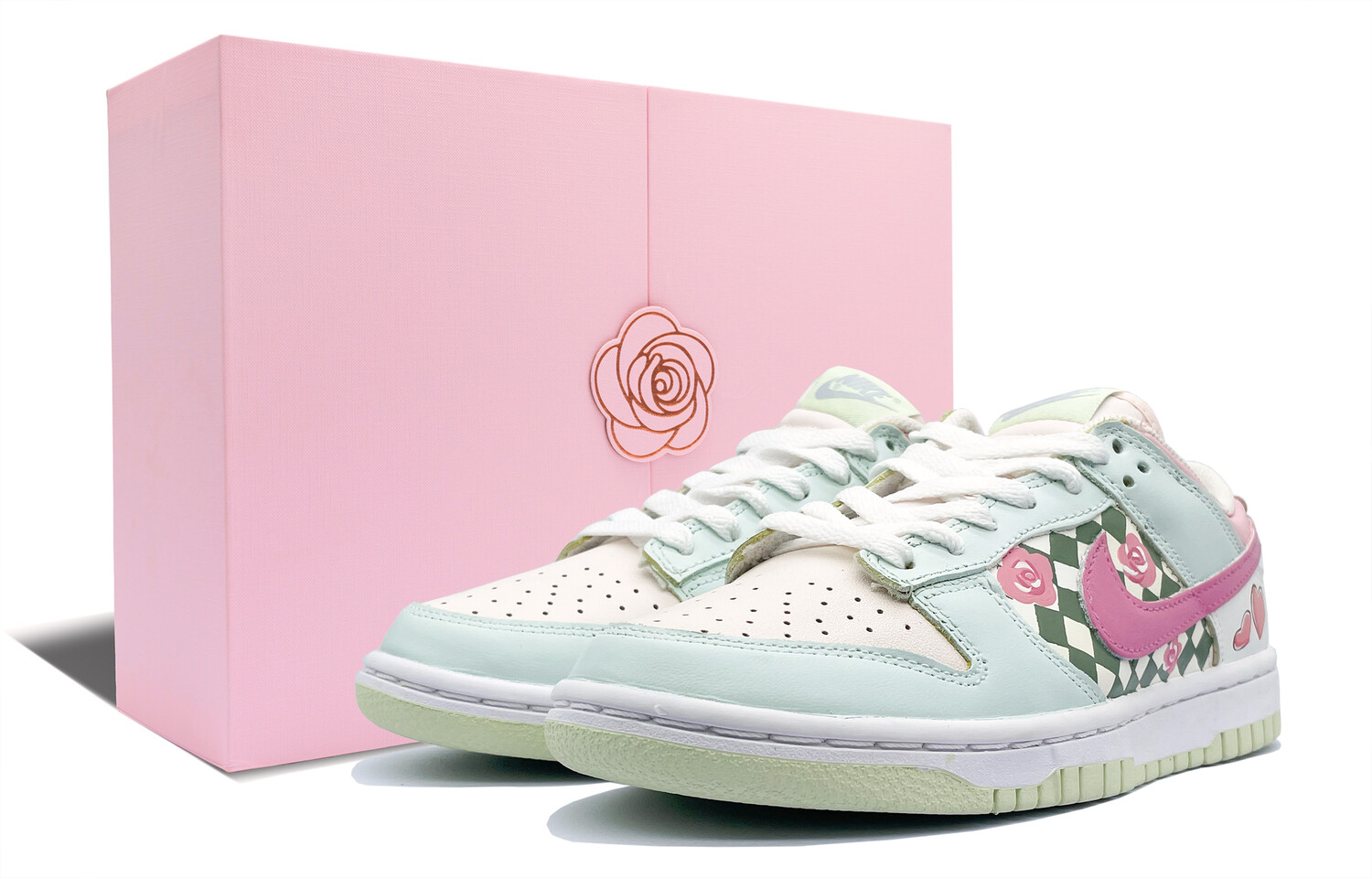 Кроссовки Nike Dunk Skateboarding Shoes Women's Low-top Rice Pink Green, зеленый
Кроссовки Nike Dunk Skateboarding Shoes Women's Low-top Rice Pink Green, зеленый