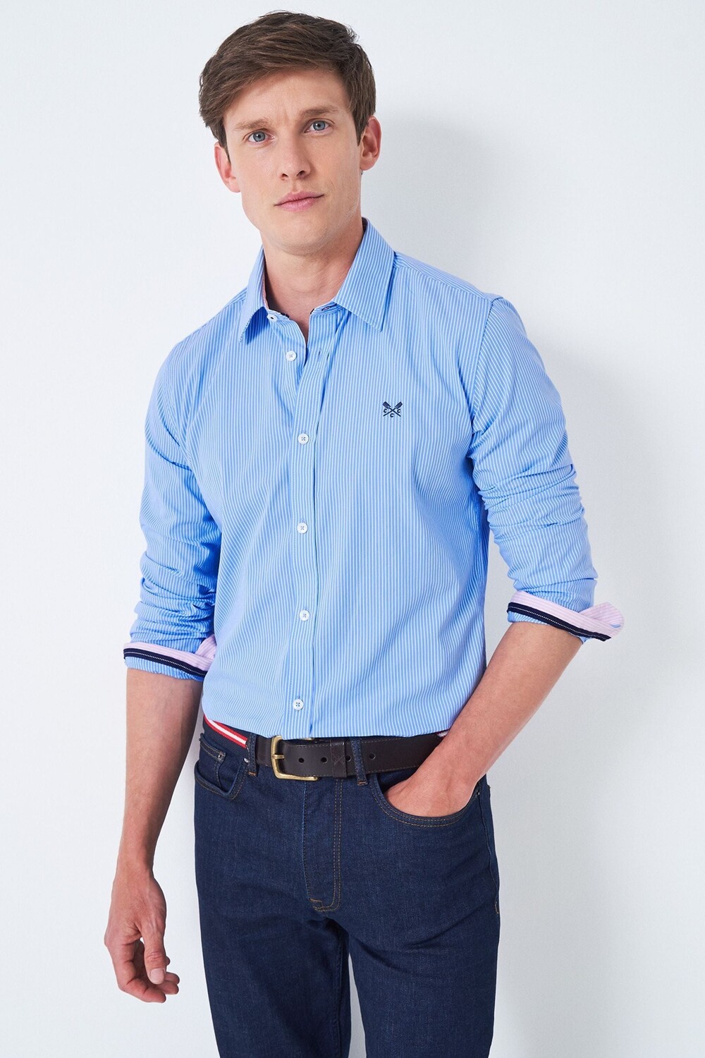 Рубашка классического кроя из хлопка с микрополосками Heritage Crew Clothing Crew Clothing Company, синий
Рубашка классического кроя из хлопка с микрополосками Heritage Crew Clothing Crew Clothing Company, синий