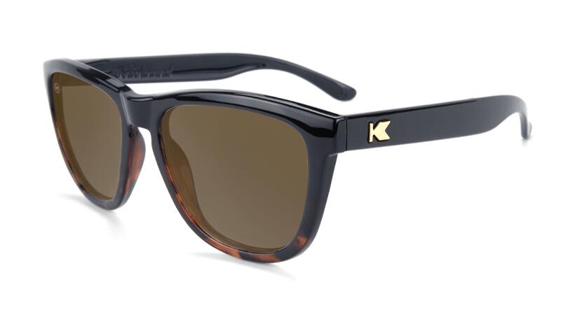 KNOCKAROUND Солнцезащитные очки для взрослых – Категория 3, поляризованные – Глянцевые чёрные и черепаховые
KNOCKAROUND Солнцезащитные очки для взрослых – Категория 3, поляризованные – Глянцевые чёрные и черепаховые