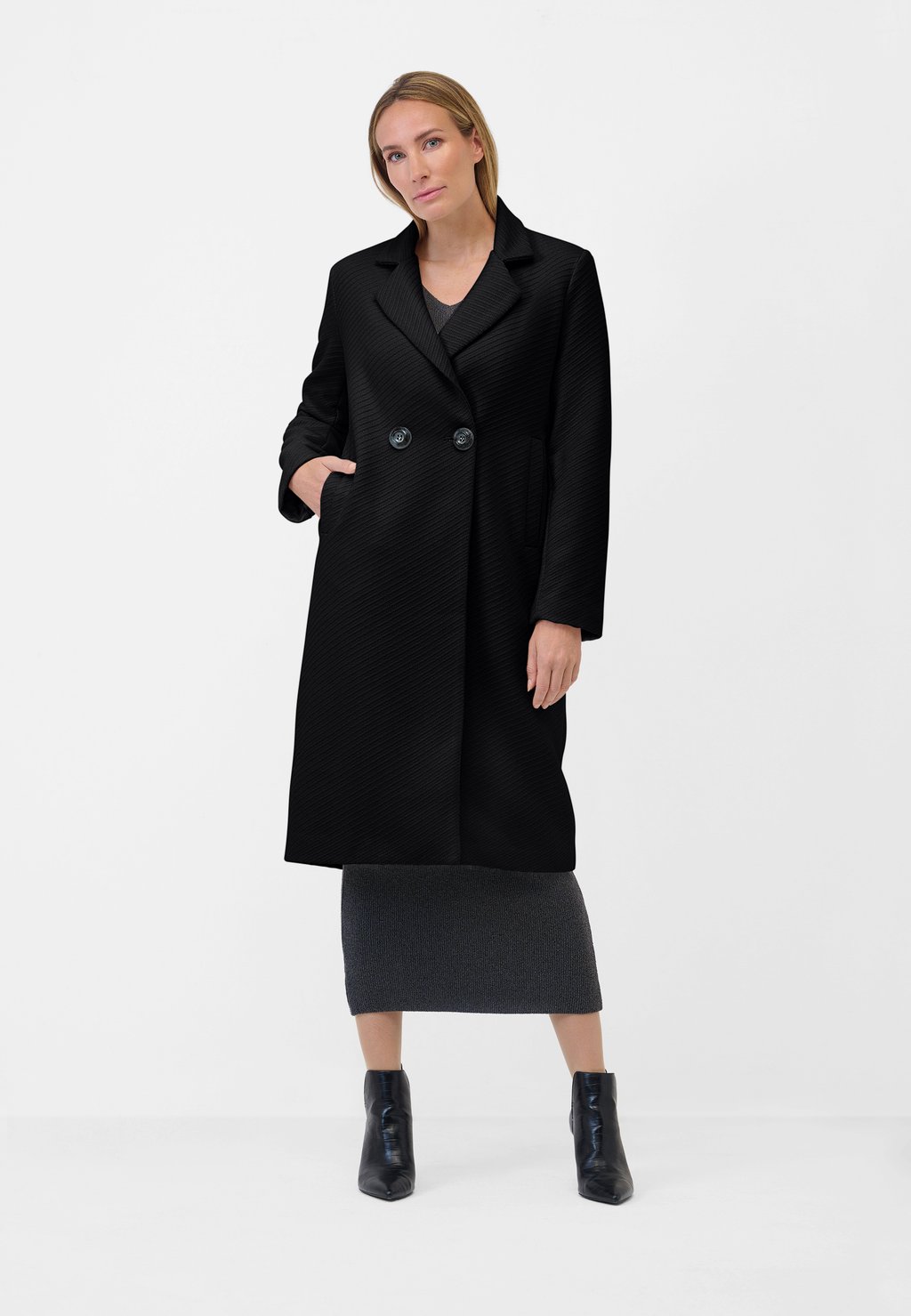 Классическое пальто ADELINA Ricano, черный
Классическое пальто ADELINA Ricano, черный