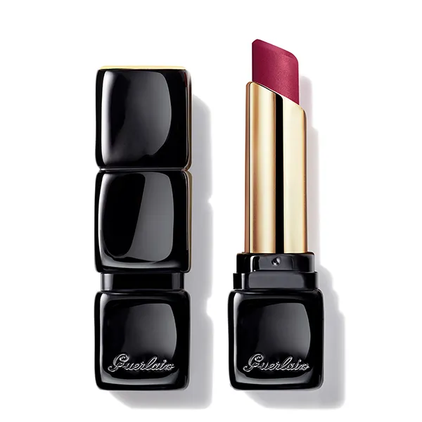 Сияющая матовая помада Kisskiss Tender Matte Guerlain, цвет caress plum
Сияющая матовая помада Kisskiss Tender Matte Guerlain, цвет caress plum