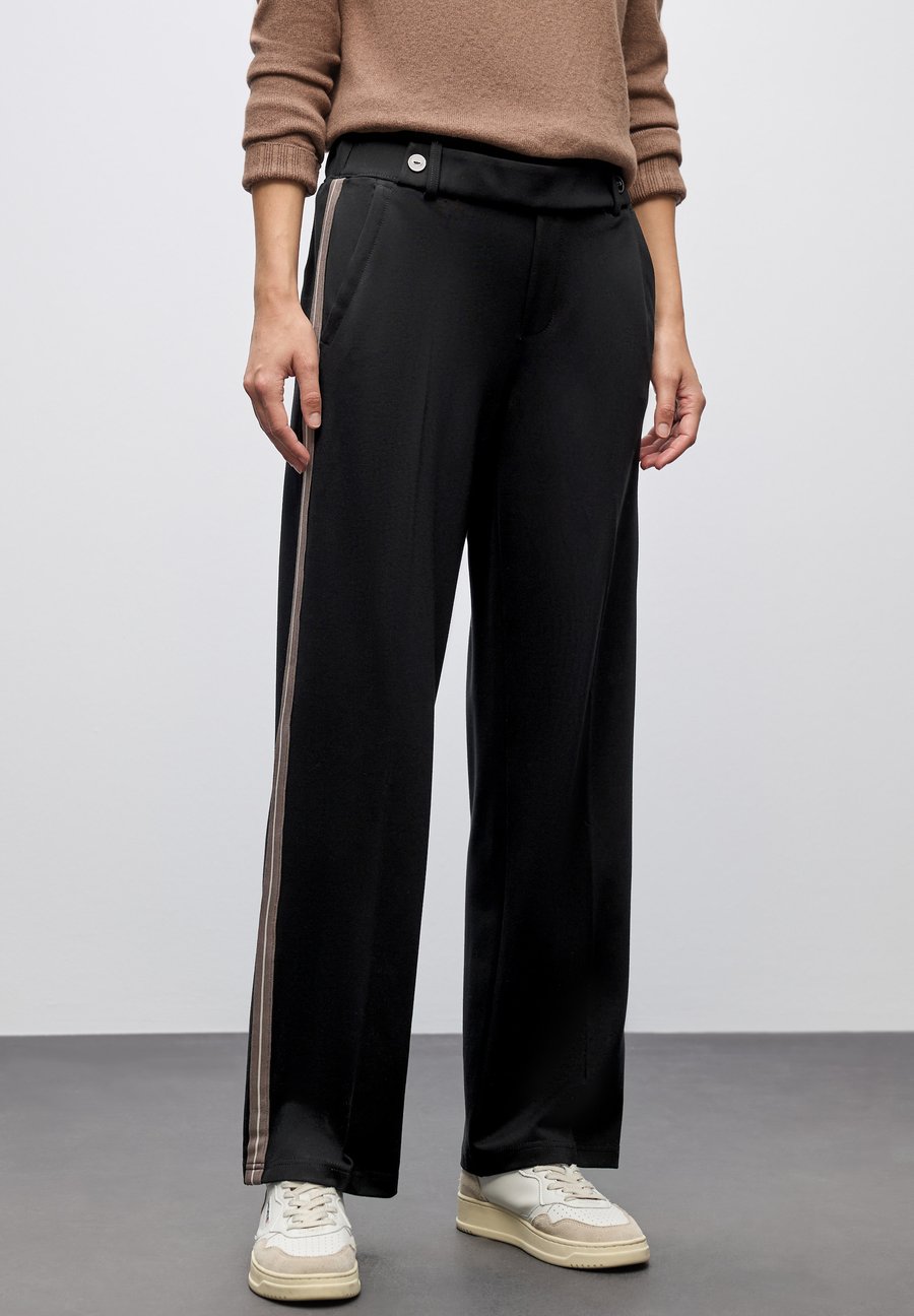 Брюки Street One STRAIGHT, Schwarz/Black
Брюки Street One STRAIGHT, Schwarz/Black