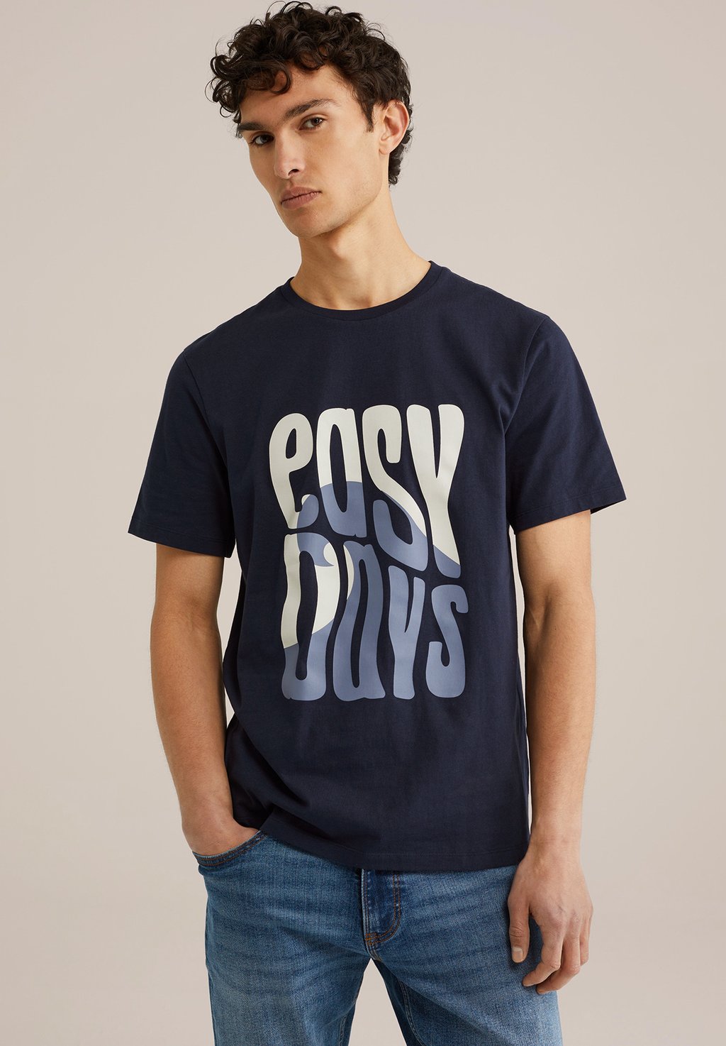 Футболка с принтом WE Fashion, темно-синий
Футболка с принтом WE Fashion, темно-синий