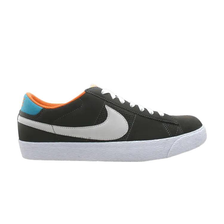 Кроссовки Nike Blazer Low Premium, серый
Кроссовки Nike Blazer Low Premium, серый