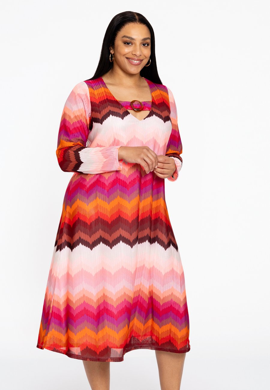 Платье YOEK Day dress, Pink/Light Pink
Платье YOEK Day dress, Pink/Light Pink