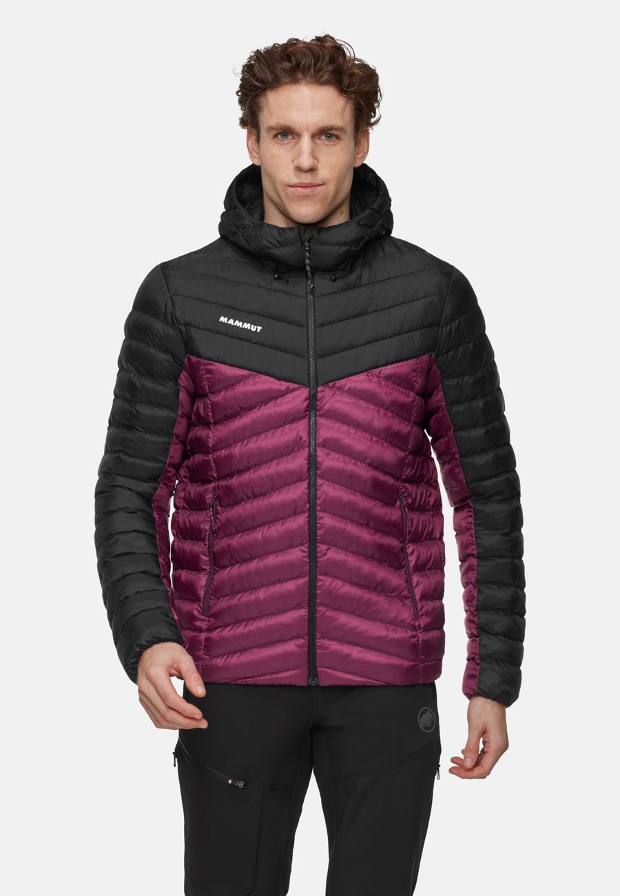 Куртка Mammut ALBULA HOODED, Vin Black/Red
Куртка Mammut ALBULA HOODED, Vin Black/Red