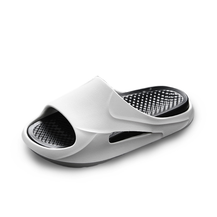 Слайдеры мужские RUN MANNER, черно-белые
Слайдеры мужские RUN MANNER, черно-белые