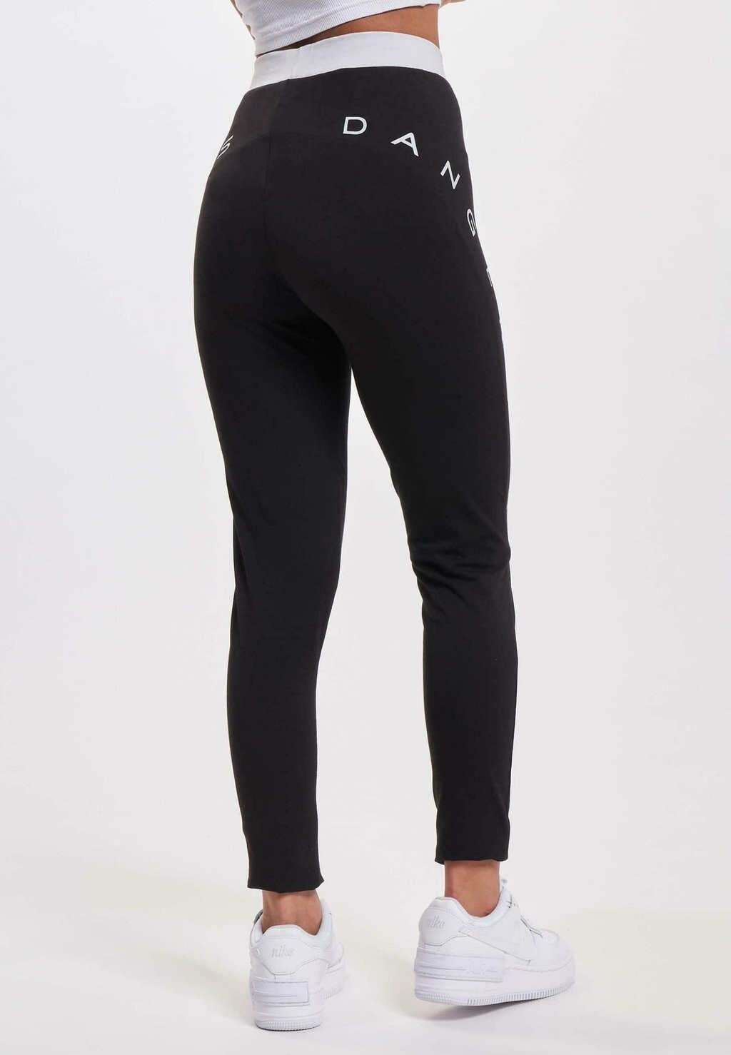 Леггинсы EVILFUTURE Dangerous DNGRS, черный
Леггинсы EVILFUTURE Dangerous DNGRS, черный