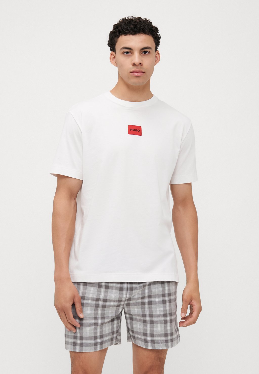 Пижамный комплект CHECK SHORT - Pyjamas HUGO, темно-серый
Пижамный комплект CHECK SHORT - Pyjamas HUGO, темно-серый