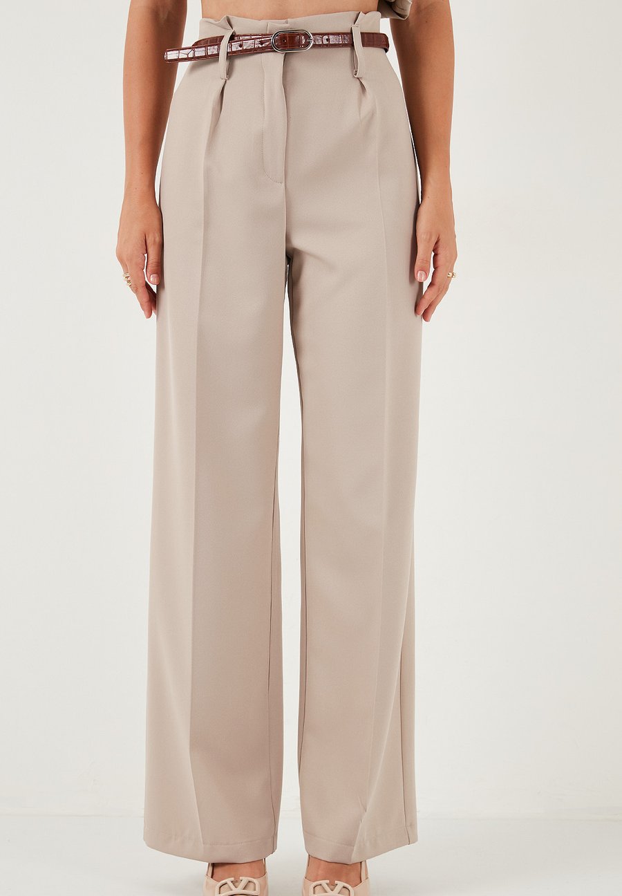 Брюки LELA REGULAR FIT, Stone
Брюки LELA REGULAR FIT, Stone