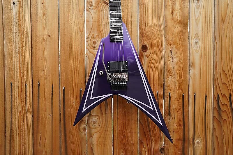 Электрогитара ESP LTD SIGNATURE SERIES Alexi Hexed Purple Fade w/Pinstripe Left Handed 6-String Guitar
Электрогитара ESP LTD SIGNATURE SERIES Alexi Hexed Purple Fade w/Pinstripe Left Handed 6-String Guitar