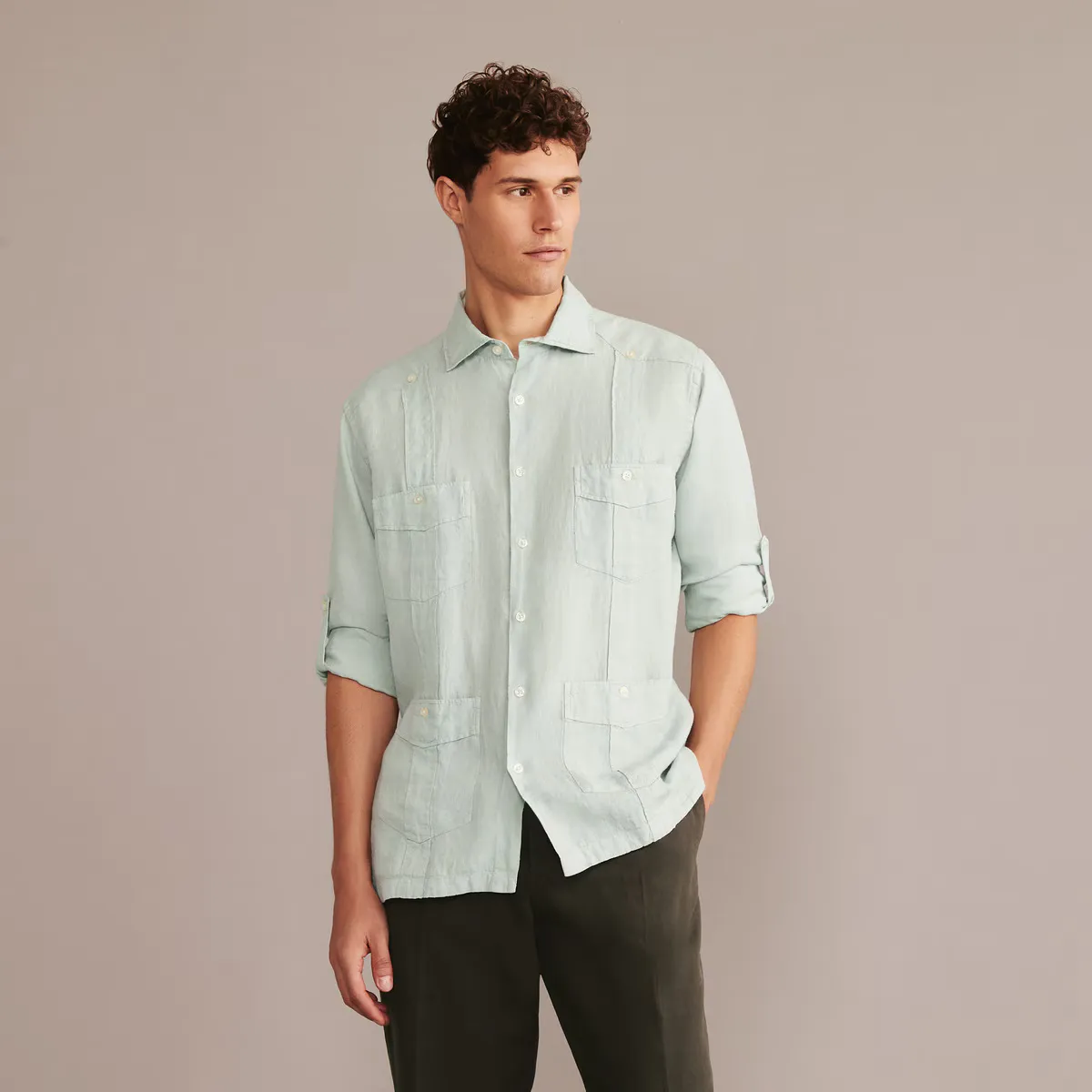 Мужская стираная льняная гуаябера Verhunt, бежевый
Мужская стираная льняная гуаябера Verhunt, бежевый