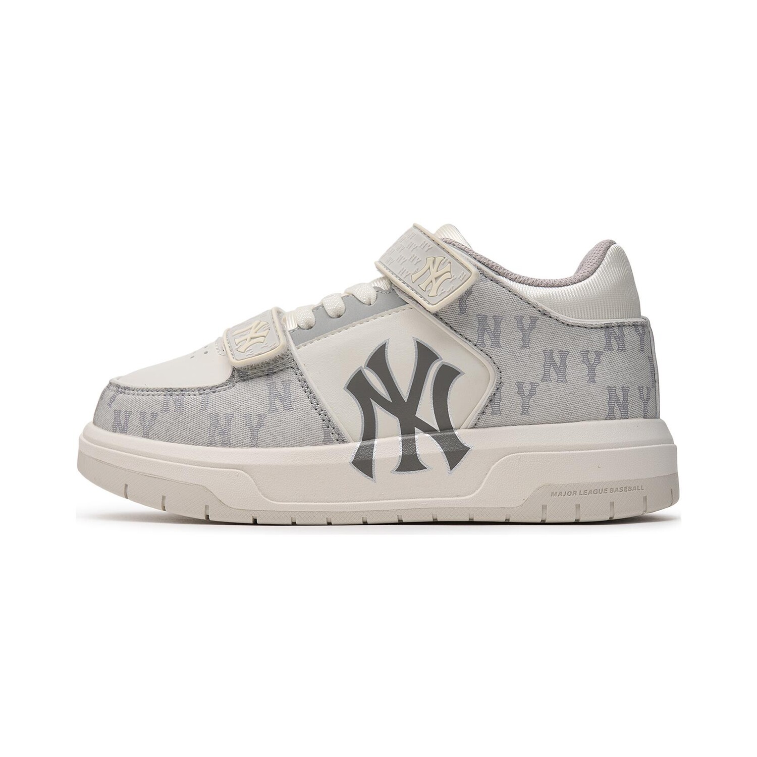 Детские кроссовки Chunky Liner Lifestyle PS Low-top серые/белые Mlb, светло-серый
Детские кроссовки Chunky Liner Lifestyle PS Low-top серые/белые Mlb, светло-серый