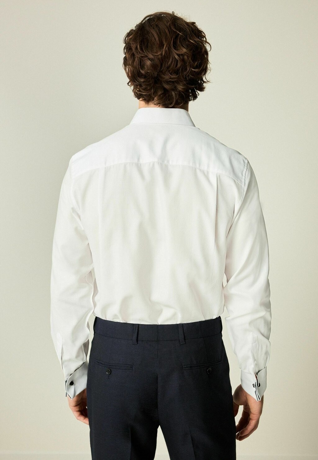 Официальная рубашка TRIMMED EASY CARE DOUBLE CUFF REGULAR FIT Next, белый
Официальная рубашка TRIMMED EASY CARE DOUBLE CUFF REGULAR FIT Next, белый