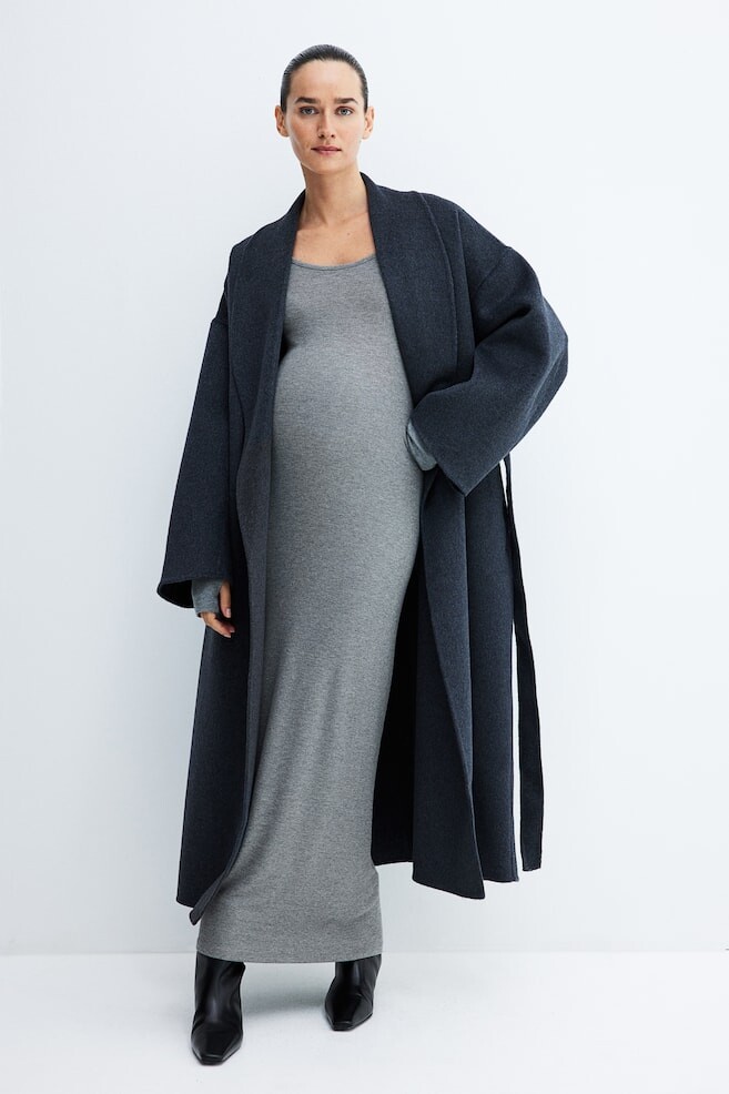 Облегающее платье Mama в рубчик H&M, серый
Облегающее платье Mama в рубчик H&M, серый