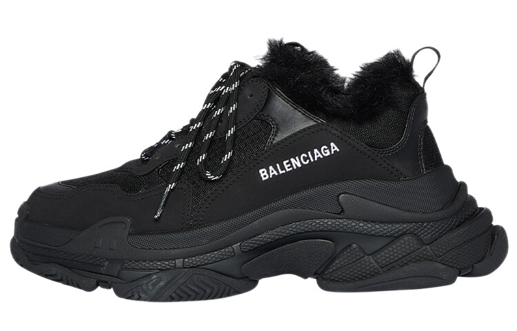 Кроссовки Balenciaga Triple S Fake Fur, черный
Кроссовки Balenciaga Triple S Fake Fur, черный