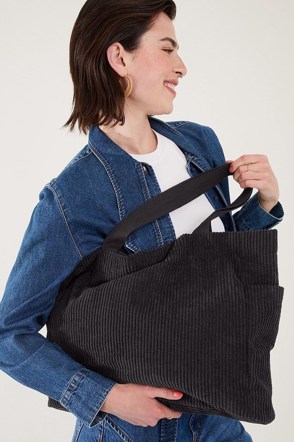 Вязаная сумка-шоппер Accessorize, черный
Вязаная сумка-шоппер Accessorize, черный