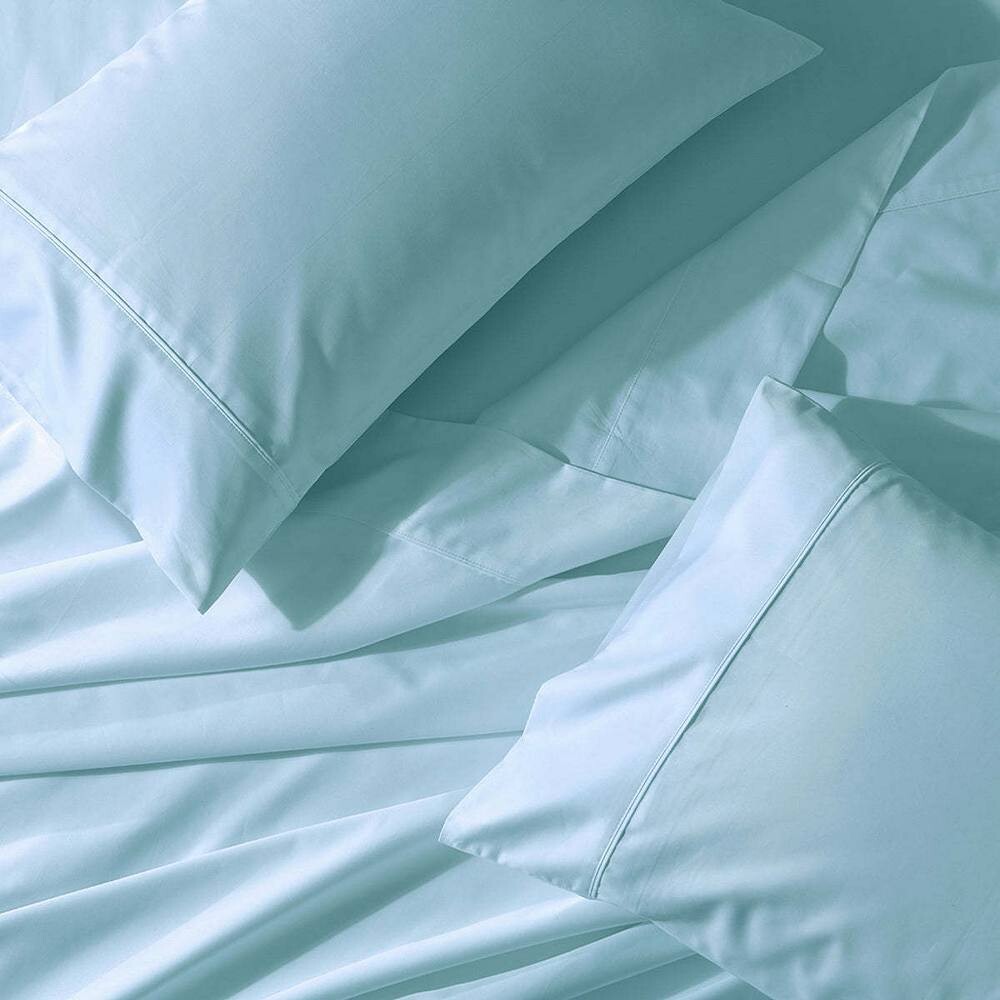 Набор простыней из перкаля Crisp & Cool — очень глубокая посадка (22 дюйма) Egyptian Linens, цвет Sea
Набор простыней из перкаля Crisp & Cool — очень глубокая посадка (22 дюйма) Egyptian Linens, цвет Sea