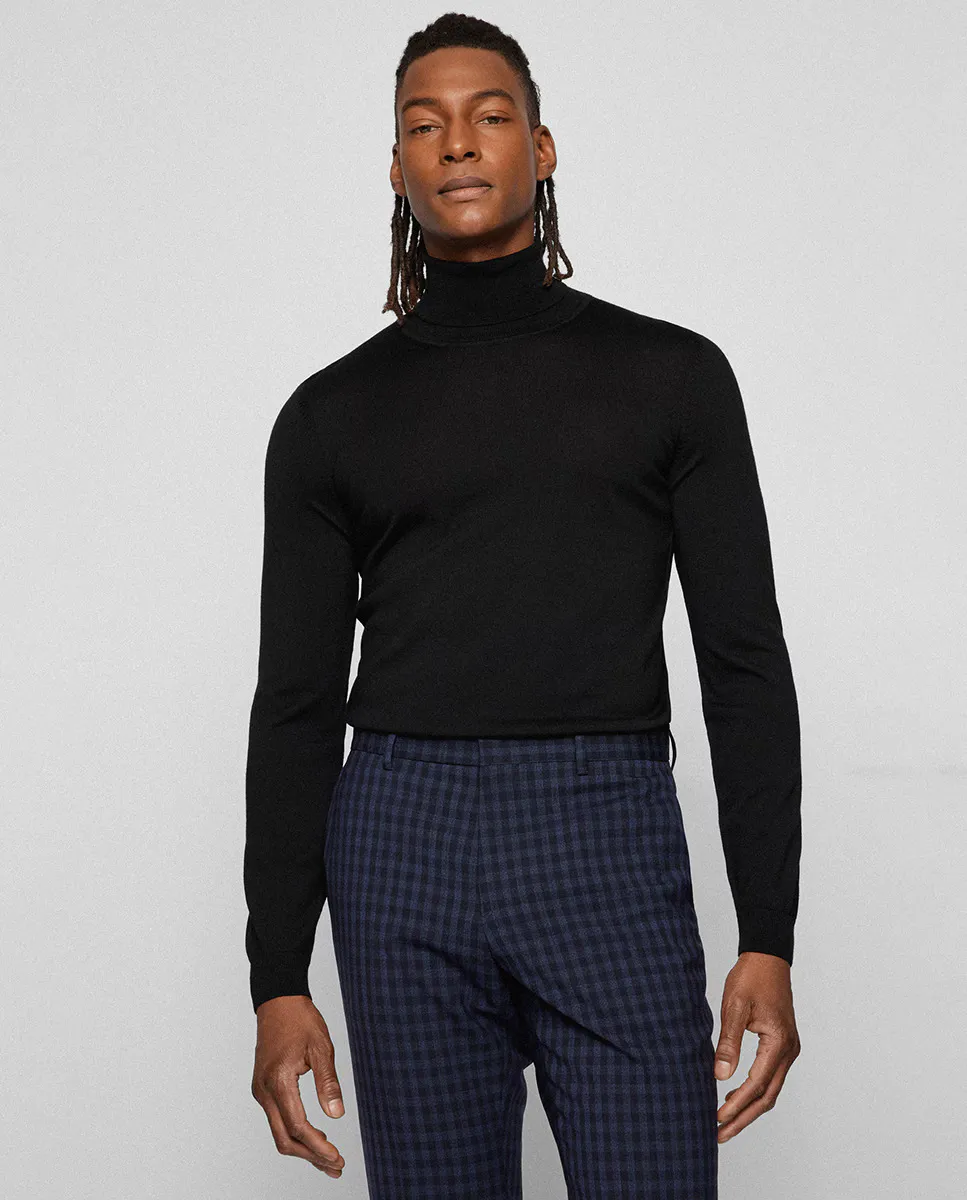 Мужской свитер с высоким воротником приталенного кроя Boss, черный
Мужской свитер с высоким воротником приталенного кроя Boss, черный