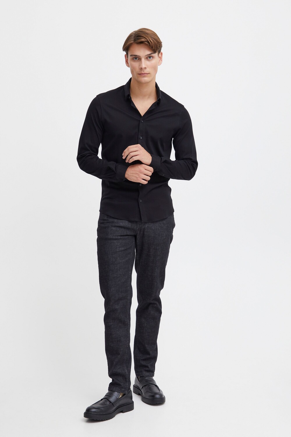 Рубашка CASUAL FRIDAY Langarm CFArthur LS BU jersey shirt 20504841, черный 
Рубашка CASUAL FRIDAY Langarm CFArthur LS BU jersey shirt 20504841, черный