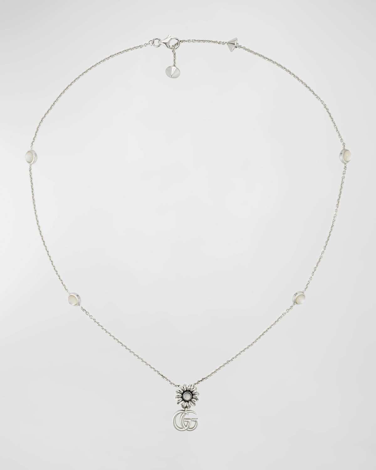 Ожерелье из стерлингового серебра и жемчуга GG Marmont Flower Gucci
Ожерелье из стерлингового серебра и жемчуга GG Marmont Flower Gucci