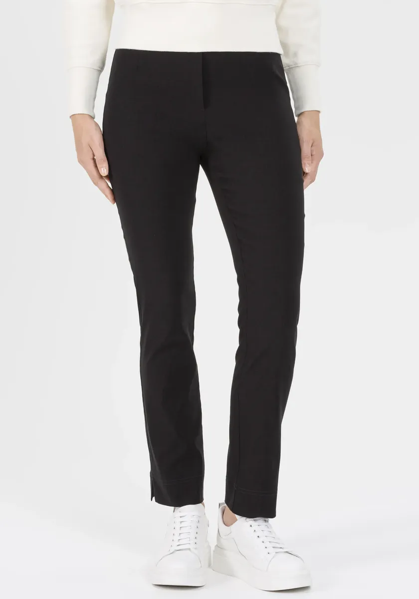 Брюки-слипоны Stehmann "Ina", с начесом на внутренней стороне для тепла, черный
Брюки-слипоны Stehmann "Ina", с начесом на внутренней стороне для тепла, черный