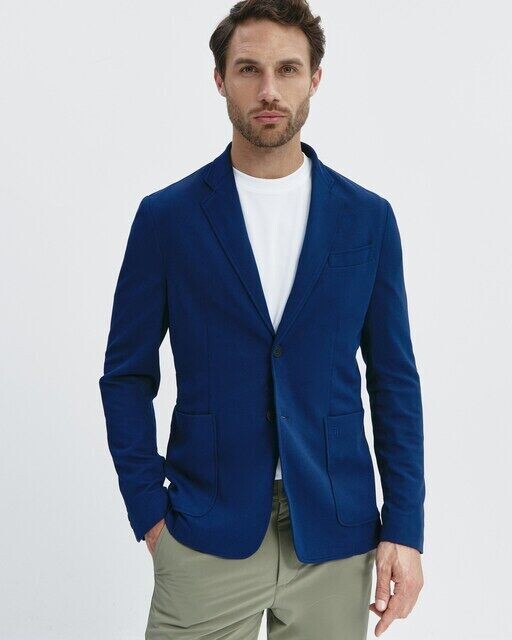 Однотонный мужской пиджак классического кроя Sepiia, темно-синий
Однотонный мужской пиджак классического кроя Sepiia, темно-синий