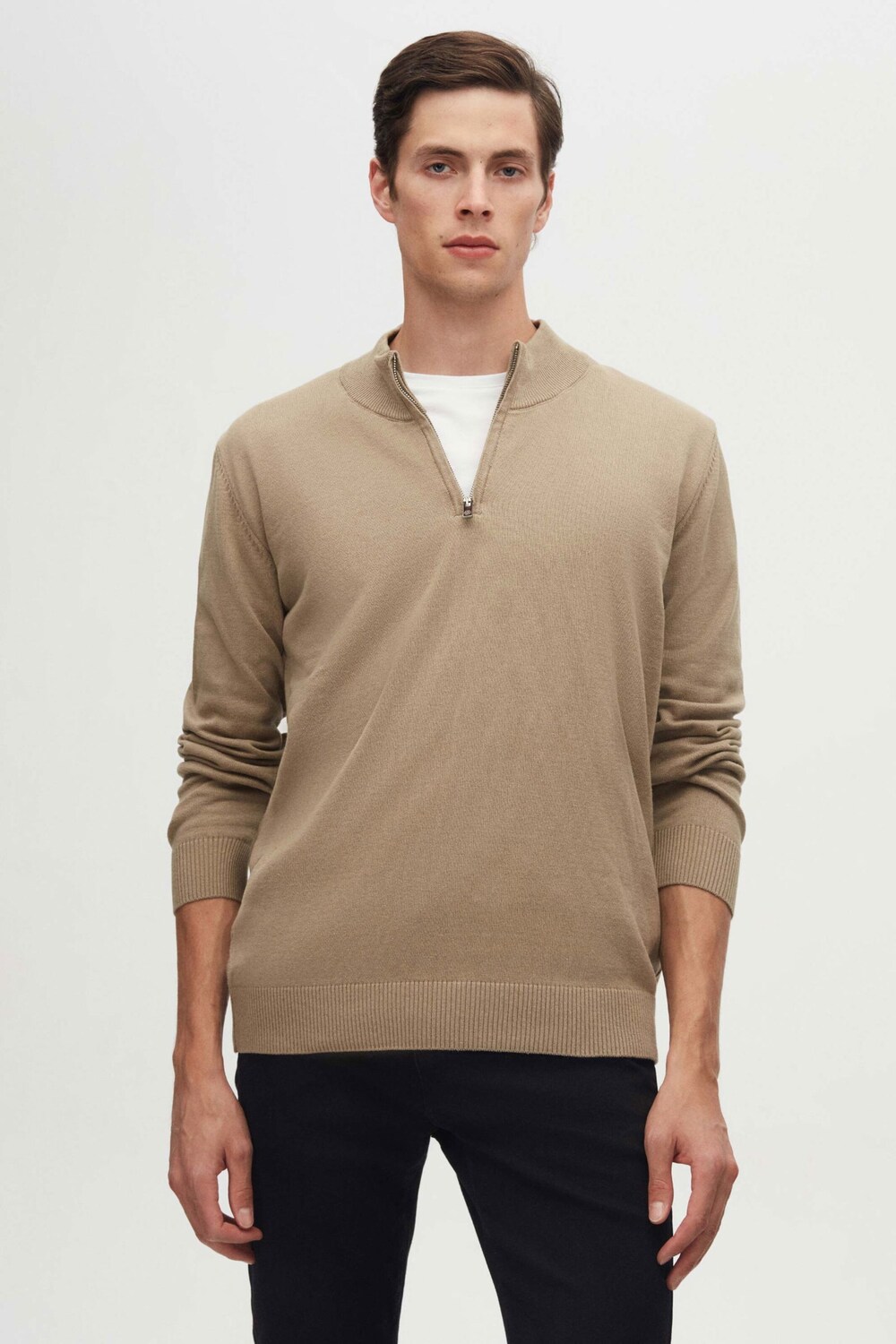 D’S Damat Свитер в бежевом цвете
D’S Damat Свитер в бежевом цвете