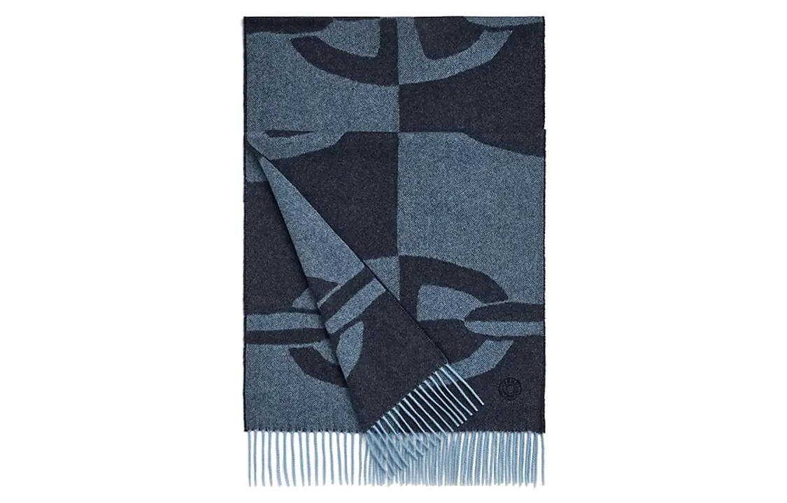 Шерстяной шарф унисекс синий HERMES
Шерстяной шарф унисекс синий HERMES